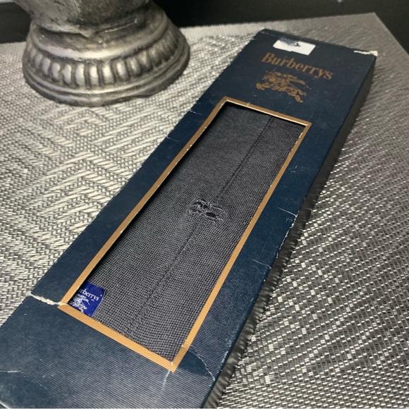 Authentic Burberry Socks - Picture 1 of 14